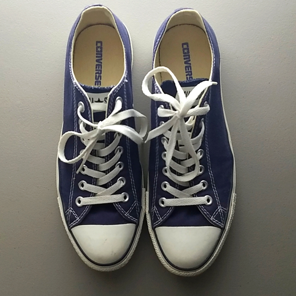 Converse Classic Allstar Mens Size 10/Women Size 12; Navy Blue